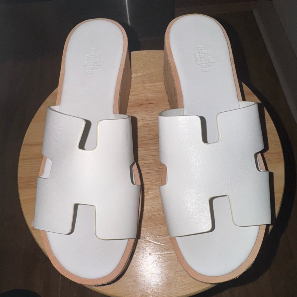 Hermès White Slide Sandals